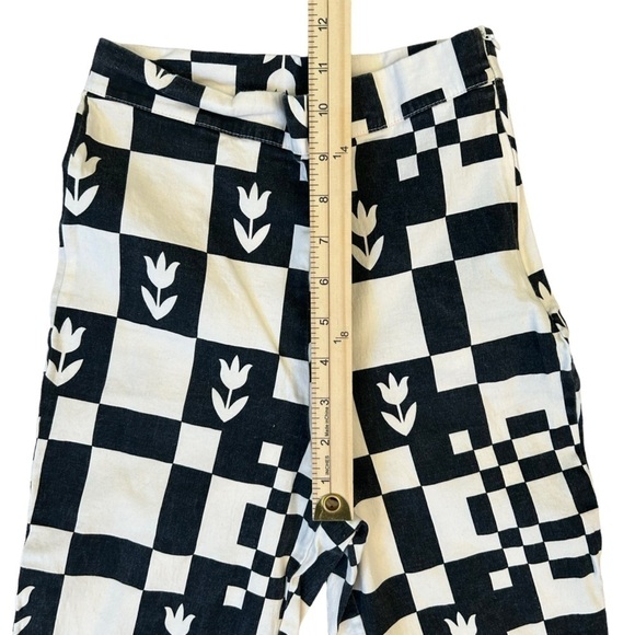 VRG GRL Hippie Festival Artsy Black and Cream Floral Pants 0 🖤 - Picture 4 of 7